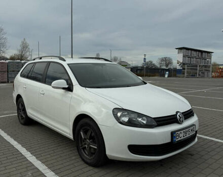 Белый Фольксваген Гольф, объемом двигателя 1.6 л и пробегом 228 тыс. км за 7900 $, фото 1 на Automoto.ua