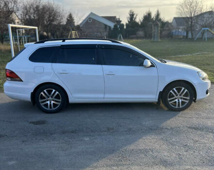 Белый Фольксваген Гольф, объемом двигателя 1.6 л и пробегом 206 тыс. км за 9999 $, фото 4 на Automoto.ua