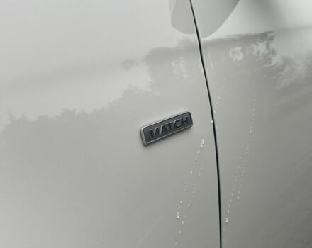 Белый Фольксваген Гольф, объемом двигателя 1.6 л и пробегом 177 тыс. км за 9900 $, фото 5 на Automoto.ua