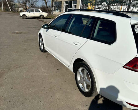 Белый Фольксваген Гольф, объемом двигателя 1.6 л и пробегом 203 тыс. км за 10500 $, фото 1 на Automoto.ua
