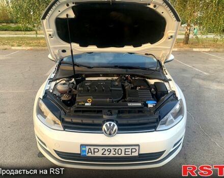 Белый Фольксваген Гольф, объемом двигателя 1.6 л и пробегом 258 тыс. км за 10700 $, фото 11 на Automoto.ua