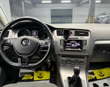 Білий Фольксваген Гольф, об'ємом двигуна 1.6 л та пробігом 231 тис. км за 11400 $, фото 13 на Automoto.ua