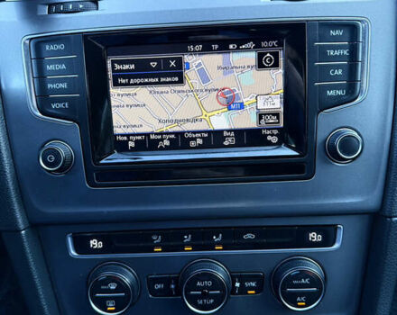 Белый Фольксваген Гольф, объемом двигателя 1.6 л и пробегом 256 тыс. км за 9500 $, фото 26 на Automoto.ua