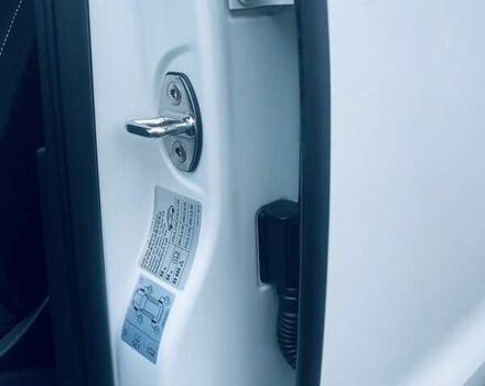 Белый Фольксваген Гольф, объемом двигателя 1.6 л и пробегом 216 тыс. км за 10900 $, фото 99 на Automoto.ua