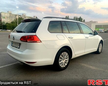 Белый Фольксваген Гольф, объемом двигателя 1.6 л и пробегом 258 тыс. км за 10700 $, фото 2 на Automoto.ua