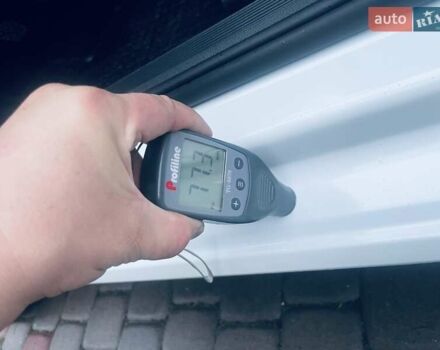 Белый Фольксваген Гольф, объемом двигателя 1.6 л и пробегом 216 тыс. км за 10900 $, фото 76 на Automoto.ua