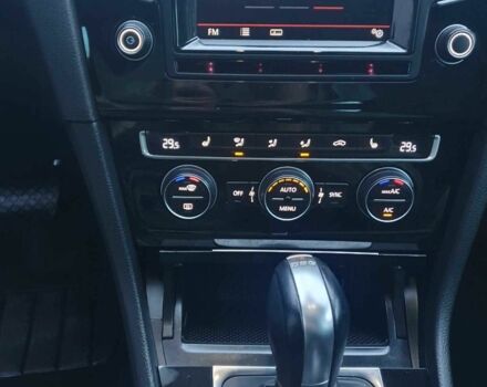 Білий Фольксваген Гольф, об'ємом двигуна 1.6 л та пробігом 195 тис. км за 13350 $, фото 4 на Automoto.ua