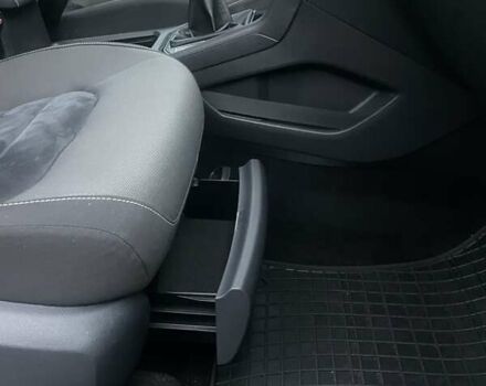 Белый Фольксваген Гольф, объемом двигателя 1.6 л и пробегом 216 тыс. км за 10900 $, фото 25 на Automoto.ua