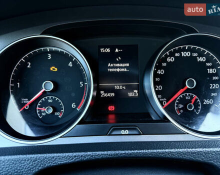 Белый Фольксваген Гольф, объемом двигателя 1.6 л и пробегом 256 тыс. км за 9500 $, фото 24 на Automoto.ua