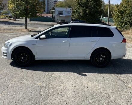 Белый Фольксваген Гольф, объемом двигателя 1.6 л и пробегом 255 тыс. км за 10900 $, фото 5 на Automoto.ua