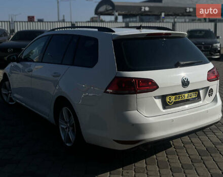 Белый Фольксваген Гольф, объемом двигателя 1.6 л и пробегом 268 тыс. км за 11000 $, фото 4 на Automoto.ua