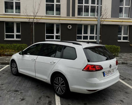 Белый Фольксваген Гольф, объемом двигателя 1.6 л и пробегом 275 тыс. км за 8700 $, фото 3 на Automoto.ua