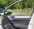 Белый Фольксваген Гольф, объемом двигателя 1.6 л и пробегом 300 тыс. км за 11000 $, фото 18 на Automoto.ua