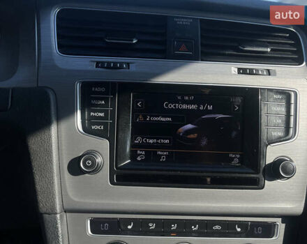 Белый Фольксваген Гольф, объемом двигателя 1.6 л и пробегом 268 тыс. км за 11000 $, фото 18 на Automoto.ua