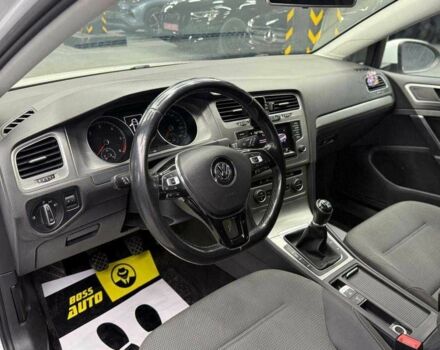 Білий Фольксваген Гольф, об'ємом двигуна 1.6 л та пробігом 231 тис. км за 11400 $, фото 8 на Automoto.ua