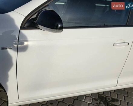 Белый Фольксваген Гольф, объемом двигателя 1.6 л и пробегом 238 тыс. км за 8450 $, фото 36 на Automoto.ua