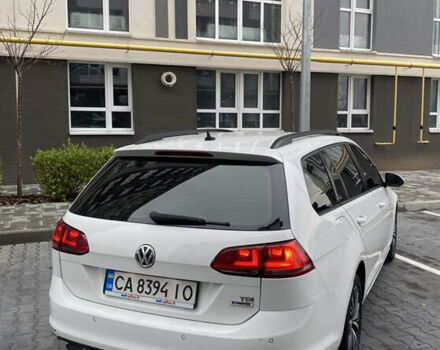 Белый Фольксваген Гольф, объемом двигателя 1.6 л и пробегом 275 тыс. км за 8700 $, фото 4 на Automoto.ua