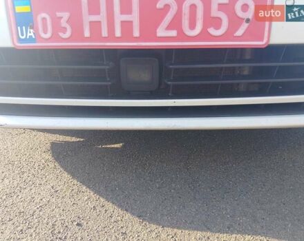 Білий Фольксваген Гольф, об'ємом двигуна 1.4 л та пробігом 209 тис. км за 9600 $, фото 12 на Automoto.ua