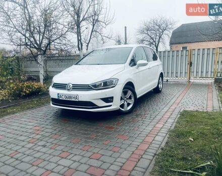 Белый Фольксваген Гольф, объемом двигателя 1.6 л и пробегом 216 тыс. км за 10900 $, фото 1 на Automoto.ua