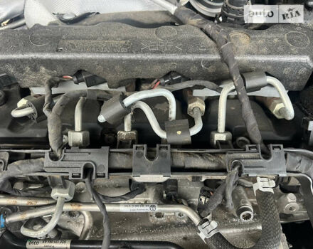 Белый Фольксваген Гольф, объемом двигателя 1.6 л и пробегом 203 тыс. км за 10500 $, фото 17 на Automoto.ua