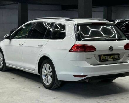 Білий Фольксваген Гольф, об'ємом двигуна 1.6 л та пробігом 231 тис. км за 11400 $, фото 3 на Automoto.ua