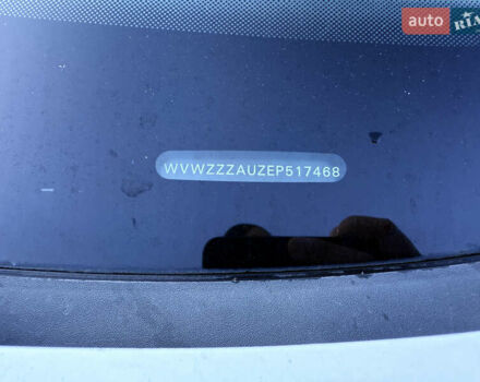 Белый Фольксваген Гольф, объемом двигателя 1.6 л и пробегом 256 тыс. км за 9500 $, фото 12 на Automoto.ua