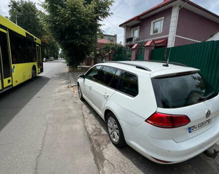 Белый Фольксваген Гольф, объемом двигателя 1.4 л и пробегом 345 тыс. км за 9499 $, фото 7 на Automoto.ua