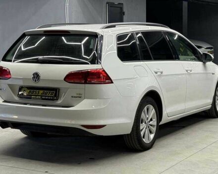 Білий Фольксваген Гольф, об'ємом двигуна 1.6 л та пробігом 231 тис. км за 11400 $, фото 5 на Automoto.ua