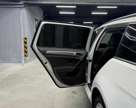 Білий Фольксваген Гольф, об'ємом двигуна 1.6 л та пробігом 231 тис. км за 11400 $, фото 20 на Automoto.ua