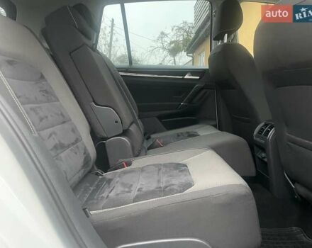 Белый Фольксваген Гольф, объемом двигателя 1.6 л и пробегом 216 тыс. км за 10900 $, фото 57 на Automoto.ua