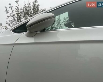 Белый Фольксваген Гольф, объемом двигателя 1.6 л и пробегом 216 тыс. км за 10900 $, фото 18 на Automoto.ua