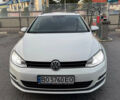 Белый Фольксваген Гольф, объемом двигателя 1.6 л и пробегом 222 тыс. км за 12000 $, фото 1 на Automoto.ua