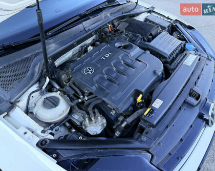 Белый Фольксваген Гольф, объемом двигателя 1.6 л и пробегом 256 тыс. км за 9500 $, фото 14 на Automoto.ua