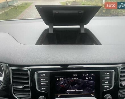 Белый Фольксваген Гольф, объемом двигателя 1.6 л и пробегом 216 тыс. км за 10900 $, фото 40 на Automoto.ua