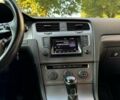 Белый Фольксваген Гольф, объемом двигателя 1.6 л и пробегом 215 тыс. км за 10600 $, фото 6 на Automoto.ua