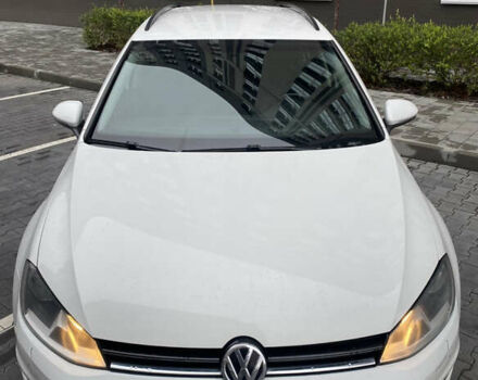 Белый Фольксваген Гольф, объемом двигателя 1.6 л и пробегом 275 тыс. км за 8700 $, фото 6 на Automoto.ua