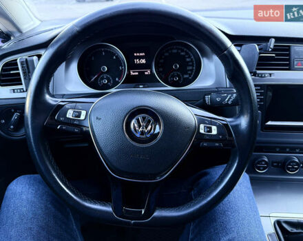 Белый Фольксваген Гольф, объемом двигателя 1.6 л и пробегом 256 тыс. км за 9500 $, фото 28 на Automoto.ua