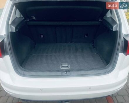 Белый Фольксваген Гольф, объемом двигателя 1.6 л и пробегом 216 тыс. км за 10900 $, фото 52 на Automoto.ua