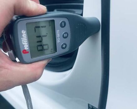 Белый Фольксваген Гольф, объемом двигателя 1.6 л и пробегом 216 тыс. км за 10900 $, фото 74 на Automoto.ua