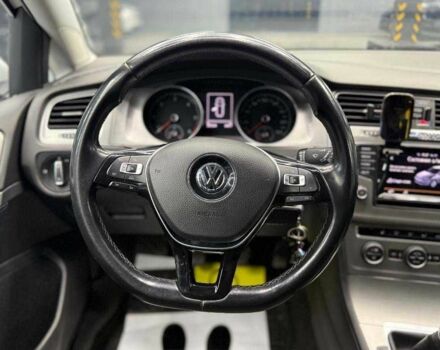 Білий Фольксваген Гольф, об'ємом двигуна 1.6 л та пробігом 231 тис. км за 11400 $, фото 12 на Automoto.ua