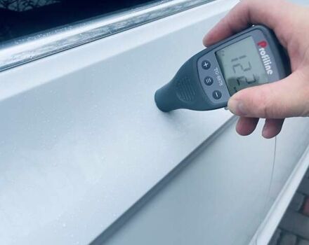 Белый Фольксваген Гольф, объемом двигателя 1.6 л и пробегом 216 тыс. км за 10900 $, фото 86 на Automoto.ua