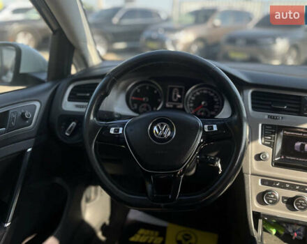 Белый Фольксваген Гольф, объемом двигателя 1.6 л и пробегом 268 тыс. км за 11000 $, фото 10 на Automoto.ua