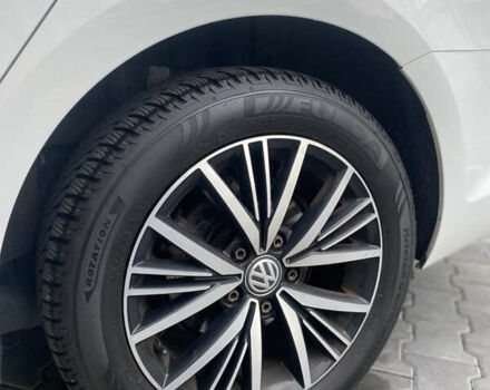 Белый Фольксваген Гольф, объемом двигателя 1.6 л и пробегом 275 тыс. км за 8700 $, фото 10 на Automoto.ua