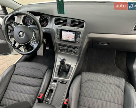 Білий Фольксваген Гольф, об'ємом двигуна 2 л та пробігом 207 тис. км за 13500 $, фото 18 на Automoto.ua