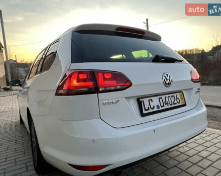 Белый Фольксваген Гольф, объемом двигателя 1.6 л и пробегом 241 тыс. км за 11600 $, фото 20 на Automoto.ua