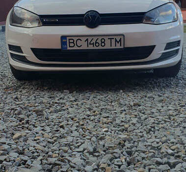 Белый Фольксваген Гольф, объемом двигателя 1.4 л и пробегом 274 тыс. км за 7990 $, фото 15 на Automoto.ua