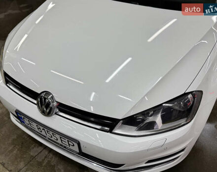 Белый Фольксваген Гольф, объемом двигателя 1.6 л и пробегом 285 тыс. км за 10800 $, фото 34 на Automoto.ua