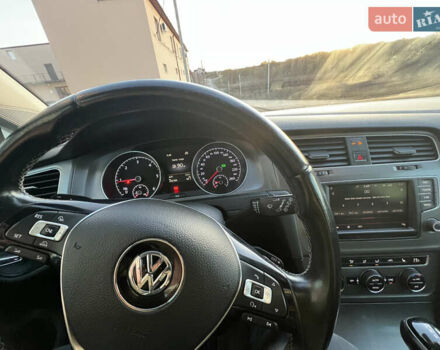 Белый Фольксваген Гольф, объемом двигателя 1.6 л и пробегом 241 тыс. км за 11600 $, фото 75 на Automoto.ua