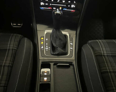 Белый Фольксваген Гольф, объемом двигателя 1.97 л и пробегом 245 тыс. км за 16490 $, фото 50 на Automoto.ua