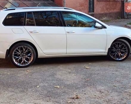 Фольксваген Гольф 2015 у Дніпро (Дніпропетровську) на Automoto.ua Білий Фольксваген Гольф, об'ємом двигуна 1.97 л та пробігом 176 тис. км за 15000 $, фото 5 на Automoto.ua